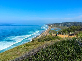 View from GUY FLEMING TRAIL in the Torrey Pines State Natural Reserve. Mandatory Photo Credit David Frerker